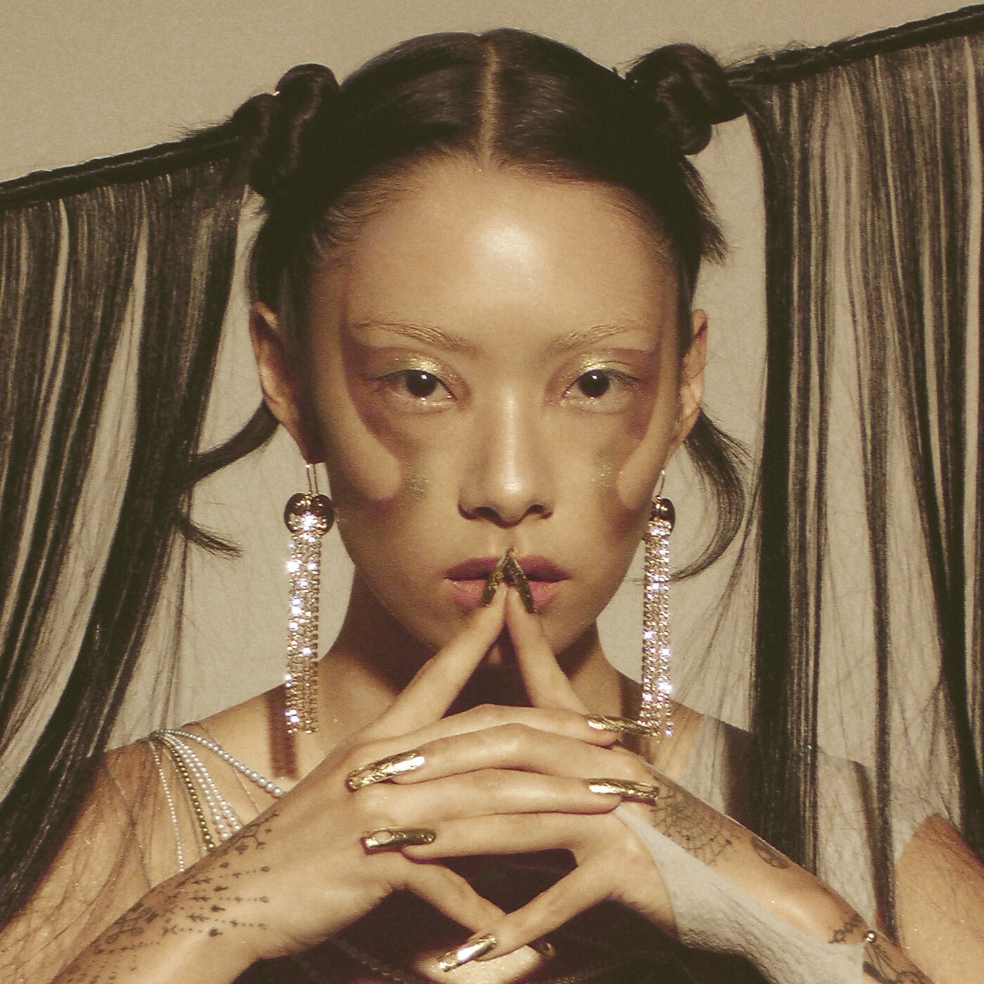 Rina Sawayama – Sawayama